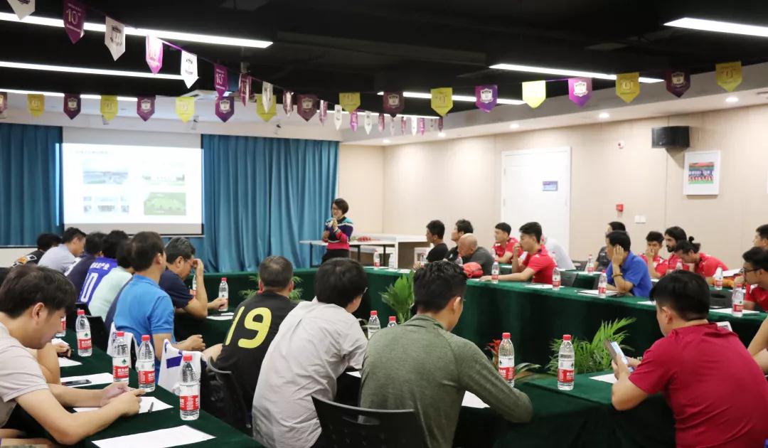 2019“健康中国•我行动”中央媒体群众足球推广台州行活动顺利举行(图11) 2019“健康中国•我行动”中央媒体群众足球推广台州行活动顺利举行(图11)