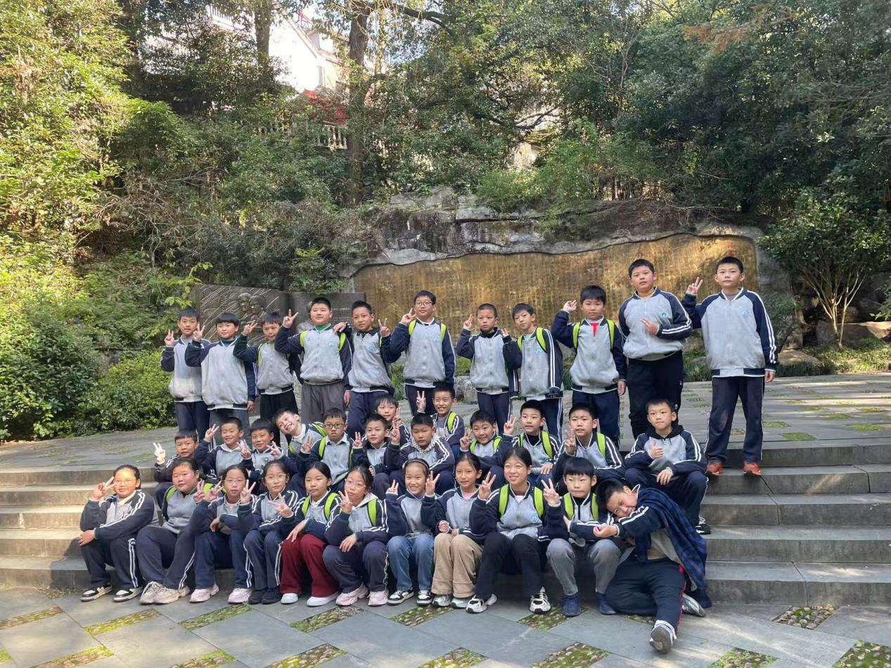 高端研学在双龙，少年嗨翻金华山—— 诸暨荣怀小学秋冬季研学纪实(图3)