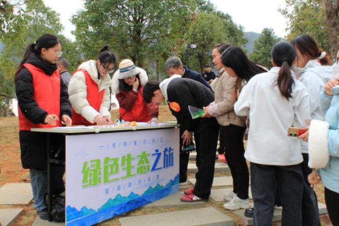 “青春环游记”点亮东兰五色文化旅游新名片【坡豪湖户外旅游目的地】(图9) “青春环游记”点亮东兰五色文化旅游新名片【坡豪湖户外旅游目的地】(图9)