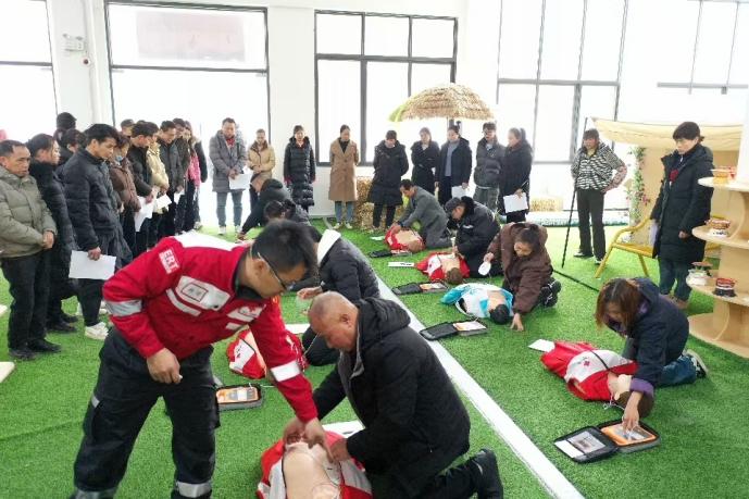中国红十字会林欢老师授课《安全的营地应急救援培训》等内容报道(图6)