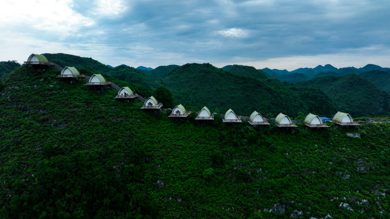 「广西最美营地评选抢先看」百色大石围1466CAMPING悬崖帐篷营地领风骚(图9)
