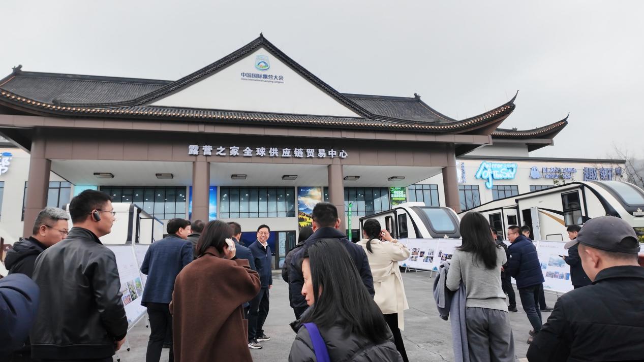 《金华山文旅创新之火,或将影响中国文旅产业》—记2025年全省高级品牌创建实务培训班及全省文旅资源开发培训班现场考察(图1) 《金华山文旅创新之火,或将影响中国文旅产业》—记2025年全省高级品牌创建实务培训班及全省文旅资源开发培训班现场考察(图1)