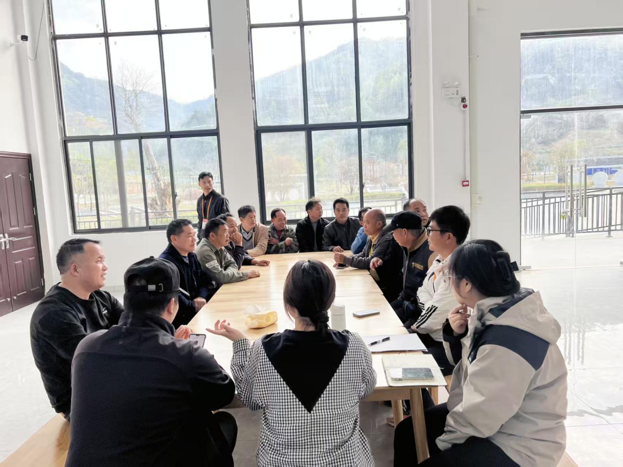 以"狼兵精神"锻造水上尖兵!东兰水上“狼兵队”筹备工作正式启动(图2) 以"狼兵精神"锻造水上尖兵!东兰水上“狼兵队”筹备工作正式启动(图2)