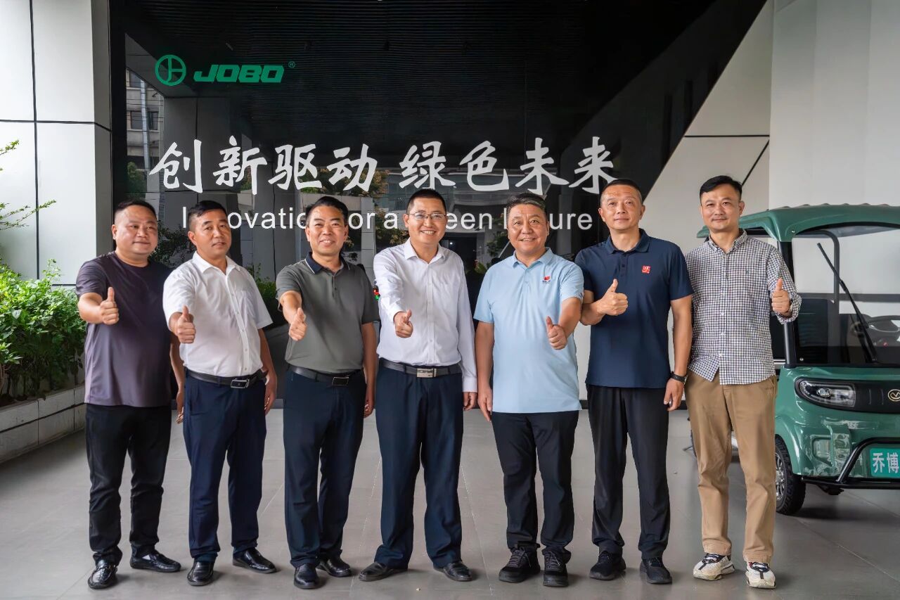 桐城市人民政府周海波一行赴露营之家全球供应链贸易中心考察交流(图7) 39.jpg