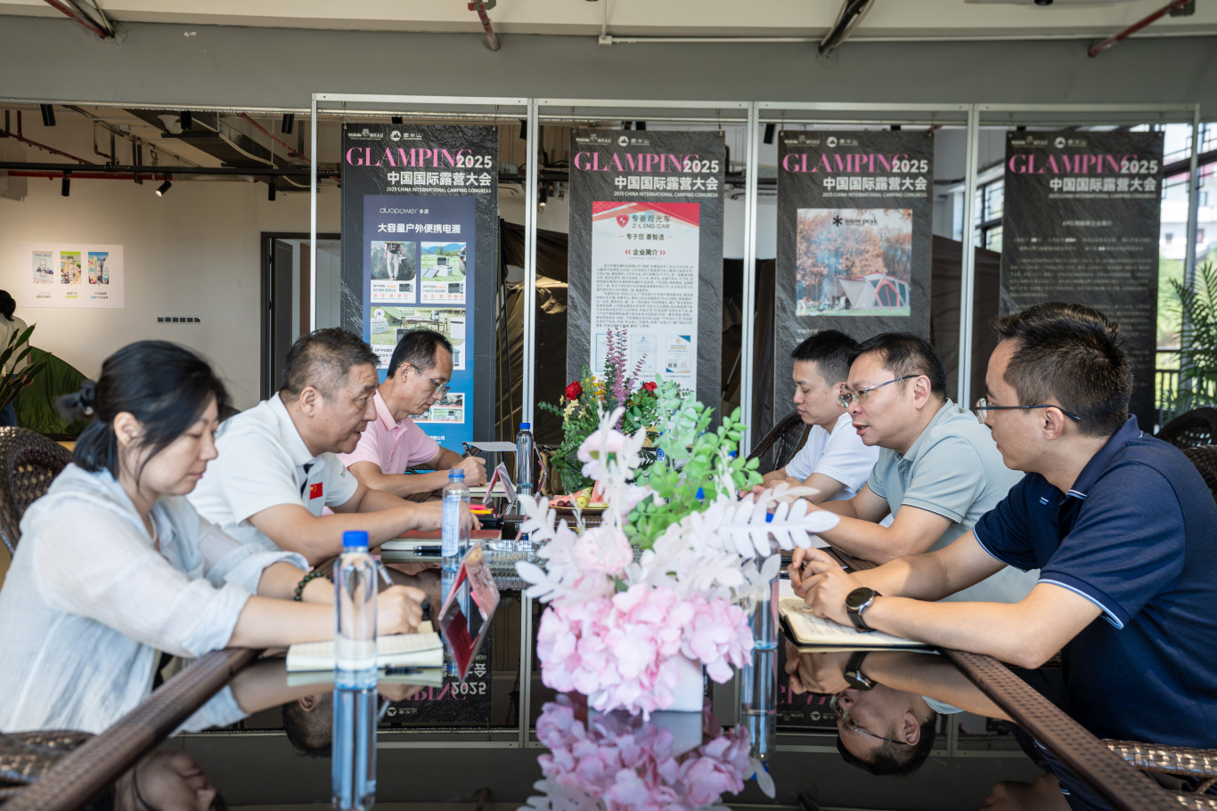 贵旅集团左儒军一行赴金华山考察露营之家供应链贸易中心——探索贵州文体旅融合发展新路径(图9)