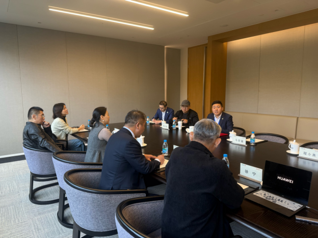 露营之家受邀走进协鑫集团,共商绿色营地未来的“中国方案”(图5) 10.png