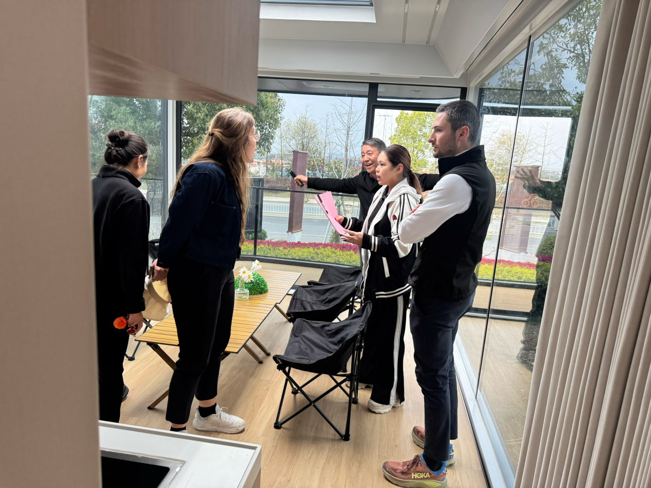 意大利家族企业继承人慕名来访  露营之家全球供应链体系获国际客商赞誉(图2)