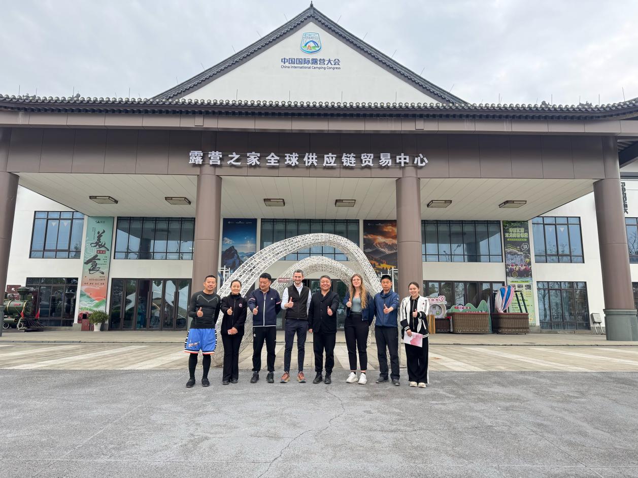 意大利家族企业继承人慕名来访  露营之家全球供应链体系获国际客商赞誉(图4)